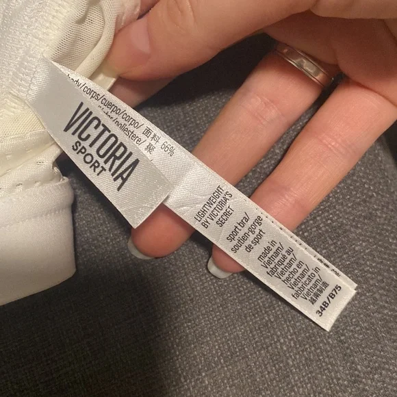 Victoria’s Secret sports bra - Picture 7 of 10